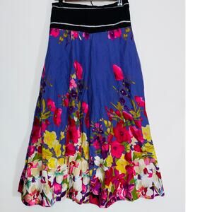 Fabulous‎ Jasmine Floral Culotte Pants - Women's Size S - SO Cute!